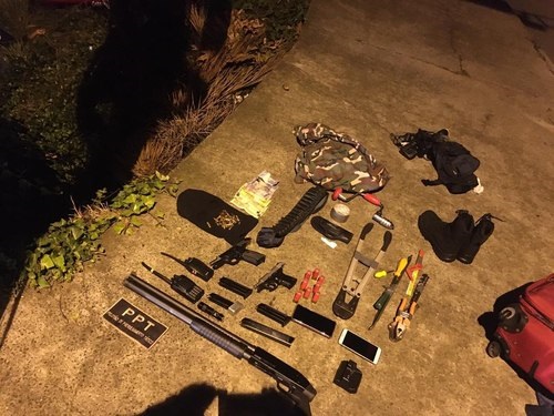 Bandido é morto em confronto com a polícia, eles teriam assaltado um